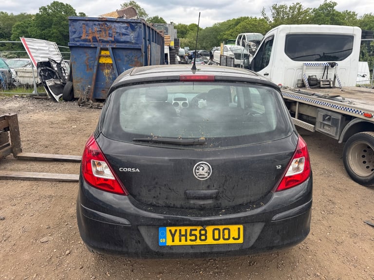 Vauxhall corsa D 1.2 2009 black BREAKING FOR PARTS 