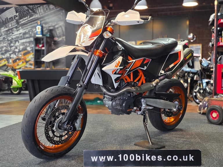 2015 KTM 690 SMC SUPER MOTO EXTRA'S 10,000 MILE'S 