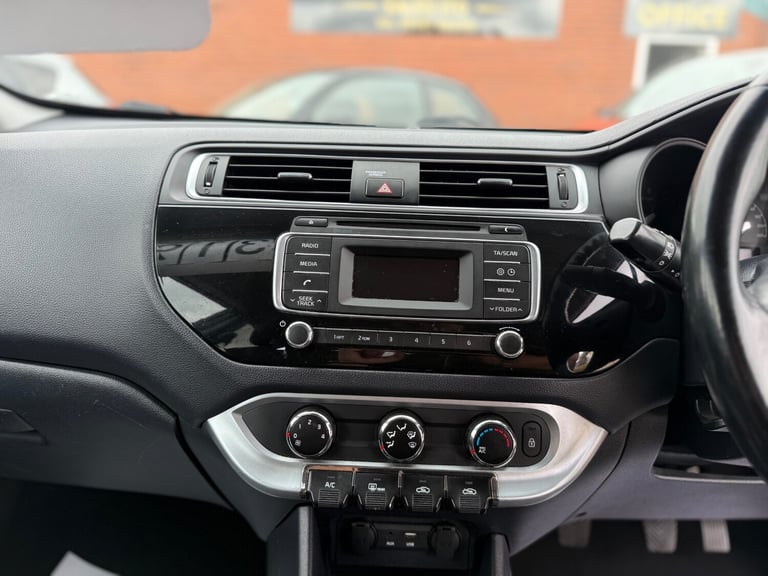 2015 Kia Rio 1.25 SR7 3dr HATCHBACK Petrol Manual