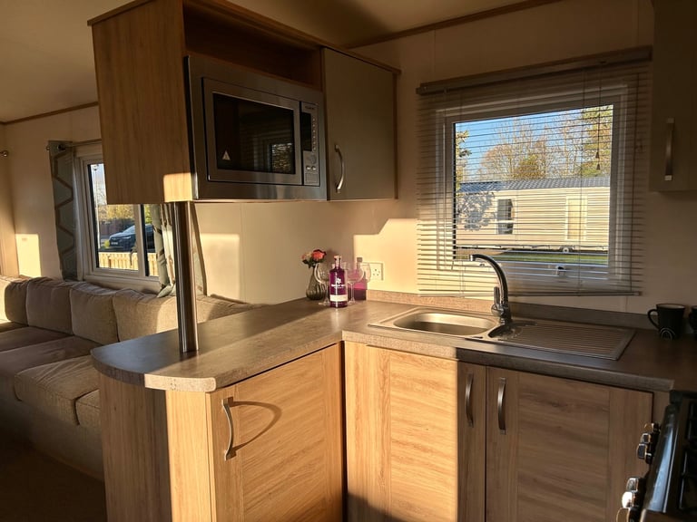 Sited Static Caravan For Sale - Clacton On Sea / Essex - OFFER LIVE IN 2025