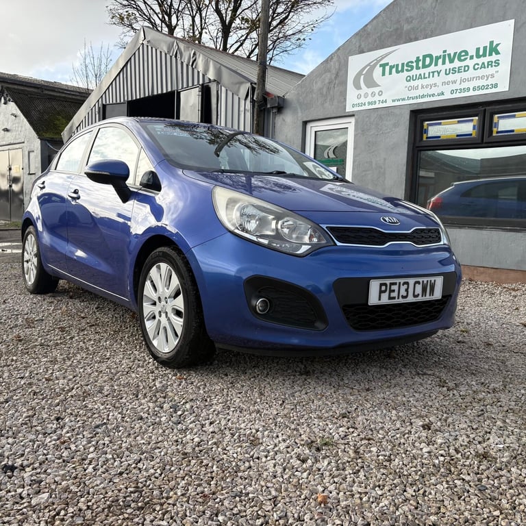 image for 2013 Kia Rio 1.1 CRDi 2 EcoDynamics 5dr HATCHBACK DIESEL Manual