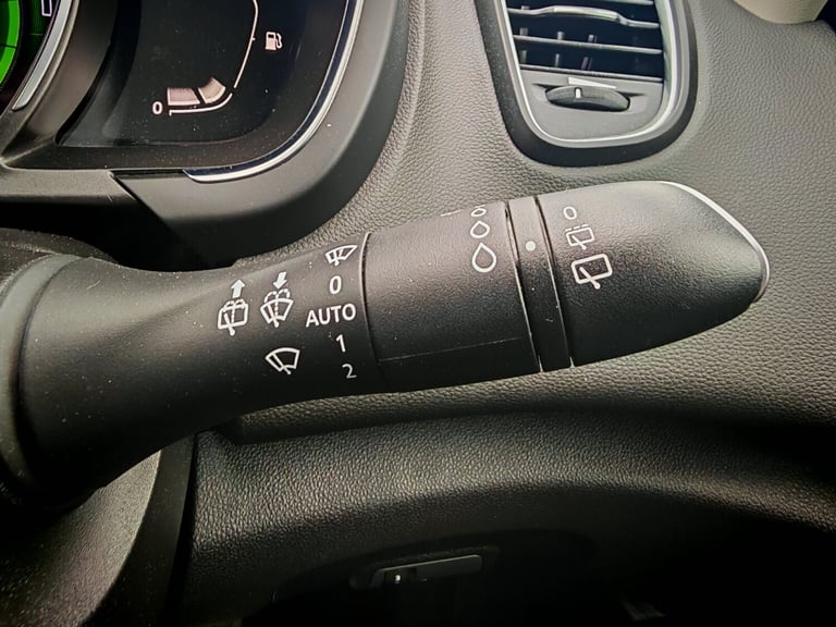 2019 Renault Scenic 1.3 TCE 140 Iconic 5dr Estate Petrol Manual
