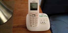 Gigaset Cordless Home Phone - Set of 2. Boxed with instructions