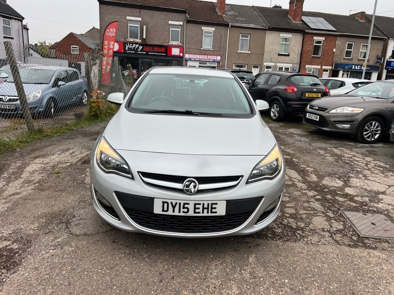 2015 Vauxhall Astra 2.0 CDTi 16V ecoFLEX SRi [165] 5dr HATCHBACK Diesel Manual