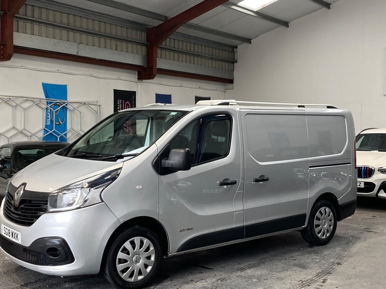 2018 Renault Trafic 1.6 dCi 27 Business+ SWB Standard Roof Euro 6 5dr PANEL VAN Diesel Manual