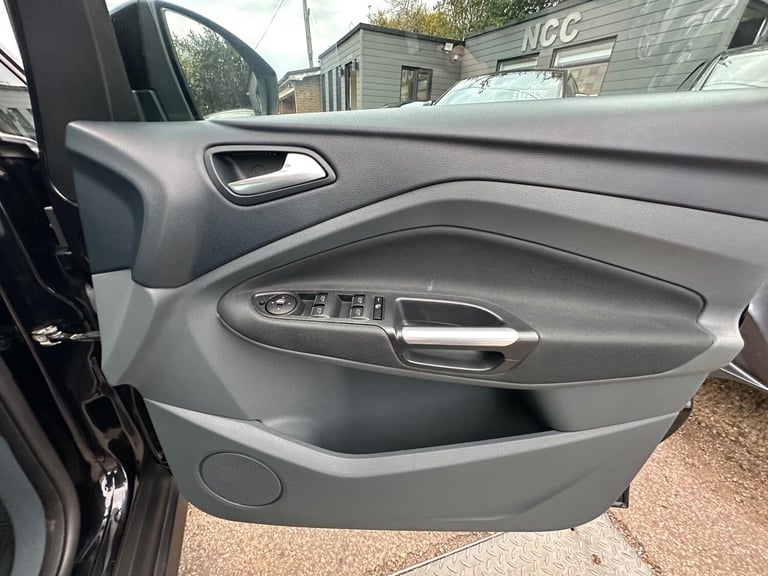 2012 Ford C-Max 1.6 TDCi Titanium Euro 5 5dr MPV Diesel Manual