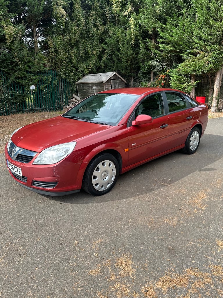 Vauxhall, VECTRA, Hatchback, 2006, Manual, 1796 (cc), 5 doors