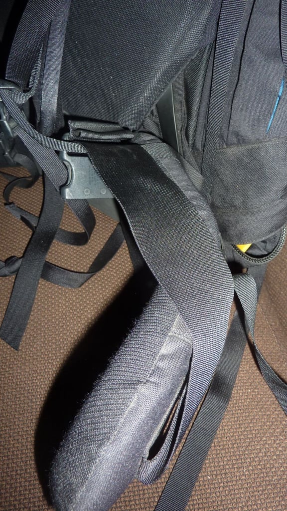 NORTH FACE Hiking Backpack Mule Bag Large Vigor BLACK BLUE Spacious Camping Excellent Back Pack!