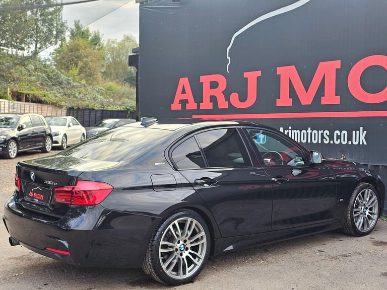 2017 BMW 3 Series 2.0 330e 7.6kWh M Sport Auto Euro 6 (s/s) 4dr SALOON Petrol/Electric Hybrid Aut...