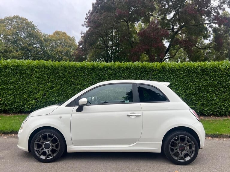 FIAT 500 1.2 S 3 2013 SPORT MODEL PETROL ULEZ 16" ALLOYS LEATHER SPORTS TRIM 