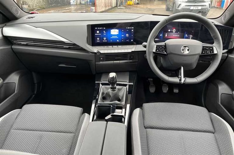 2025 Vauxhall Astra 1.2 Turbo 130 Griffin 5dr HATCHBACK PETROL Manual