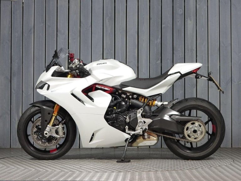 2021 21 DUCATI SUPERSPORT 950 S