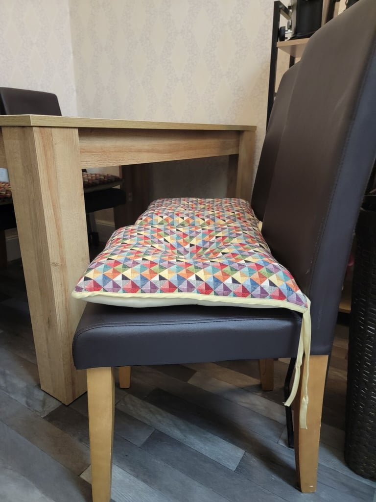 4 seater Kitchen Dinning Table