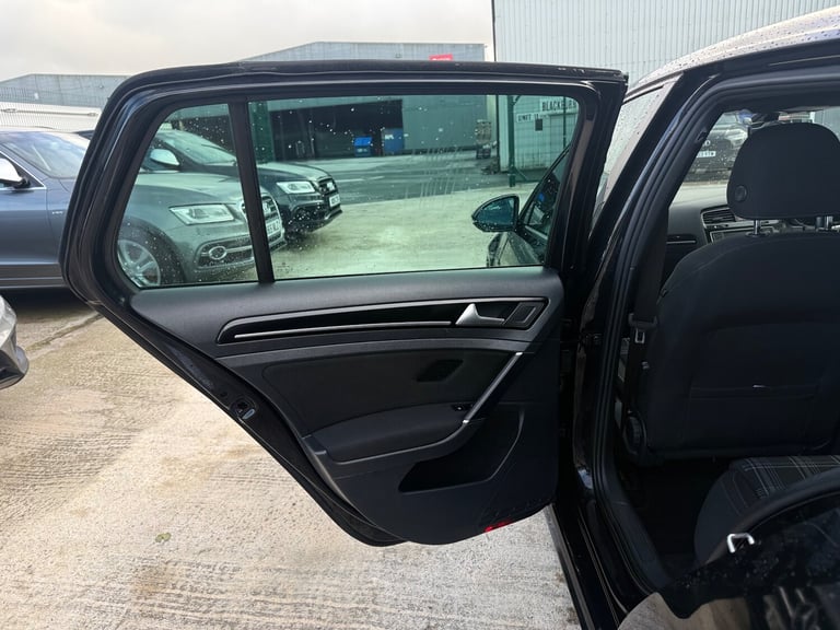 2017 Volkswagen Golf 2.0 TDI BlueMotion Tech GTD Hatchback 5dr Diesel DSG Euro