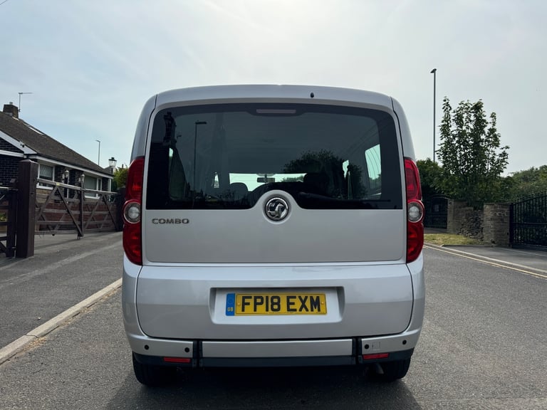 2018 Vauxhall Combo 2018 VAUXHALL COMBO 1.3 CDTI 16V COLORADO LWB EURO 6 CREW VAN Crew Van Diesel...