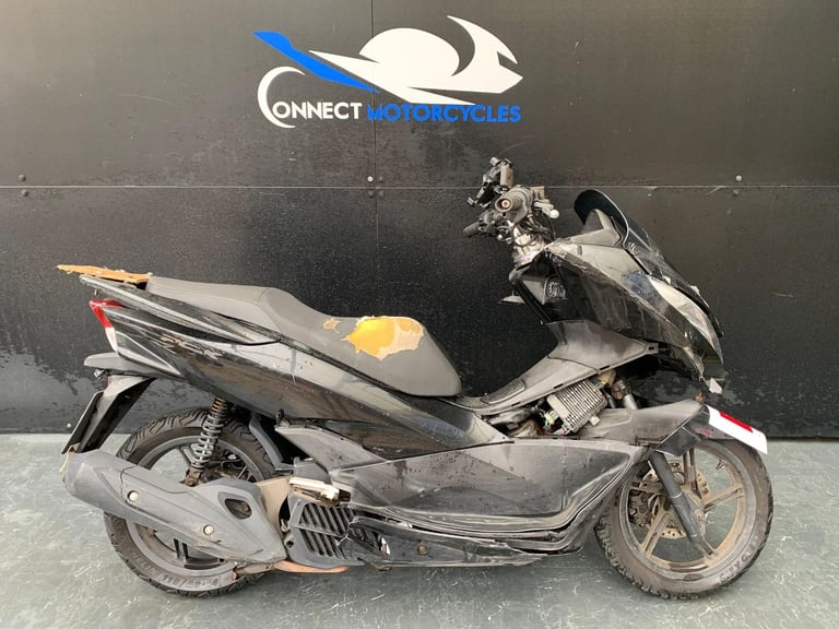 image for HONDA WW 125 EX2-F PCX 125cc PROJECT SCOOTER HPI CLEAR