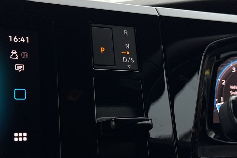 2025 Volkswagen California T7 2.0 TSI Ocean 5dr DSG 204PS DSG Camper Van PETROL Automatic