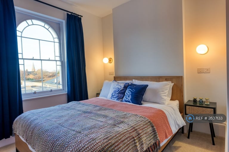 2 bedroom flat in St Augsutines Road, Ramsgate, CT11 (2 bed) (#2637133)