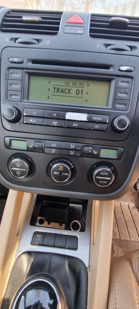 Vw golf 2.0 tdi 140 breaking.  Volkswagen golf mk5 breaking. Vw golf mk5