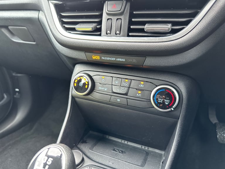 2022 Ford Fiesta 1.0 EcoBoost Trend 5dr HATCHBACK PETROL Manual