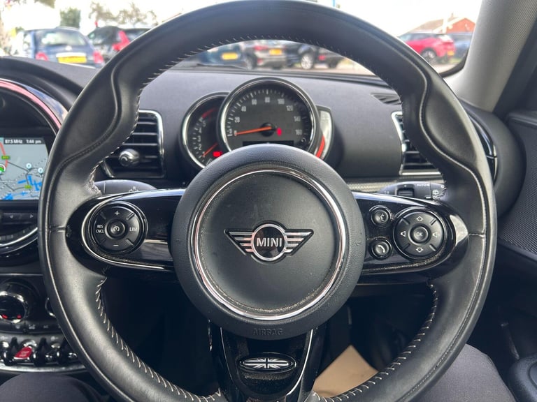 2019 MINI Clubman Clubman Cooper D Exclusive ESTATE Diesel Automatic