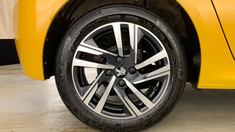 2023 Peugeot 208 1.2 PureTech Active Premium + Hatchback 5dr Petrol Manual Euro 6 (s/s) (75  Hatc...