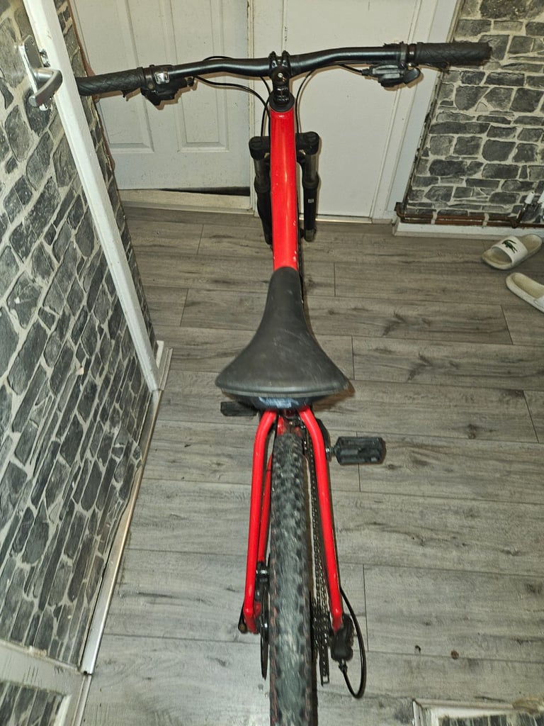 Specialized Rockhopper mountain bike