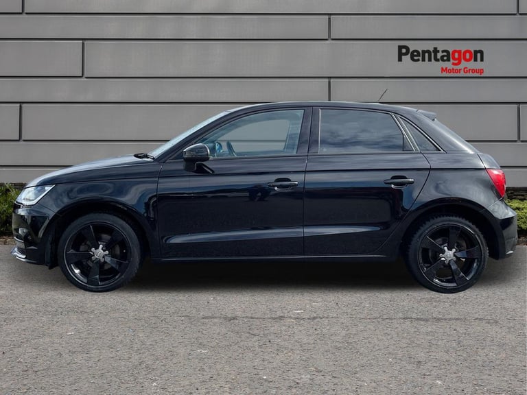  Audi A1 Sportback 1.0 Tfsi Sport Sportback 5dr Petrol Manual Euro 6 s/s nav 95