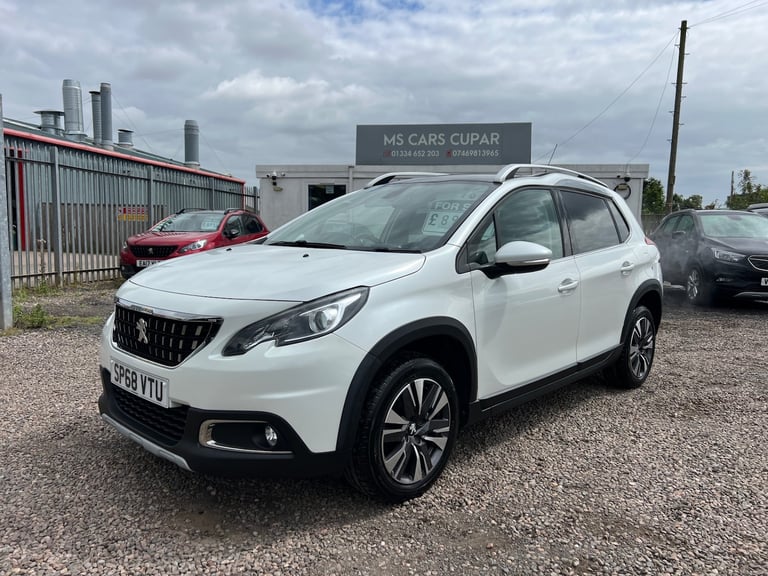 2018 68 PEUGEOT 2008 1.2 PURETECH ALLURE PREMIUM 5DR ONLY 33,000 MILES F/S/H