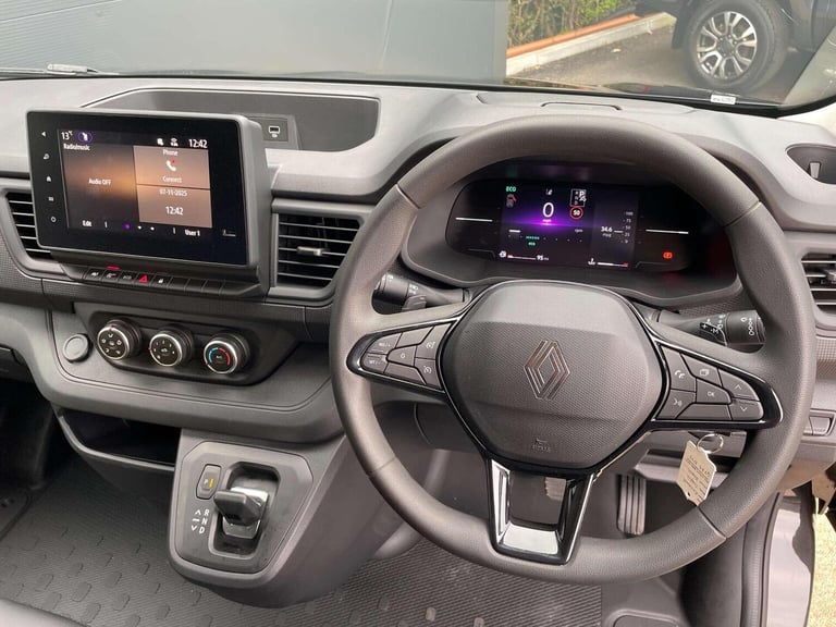 RENAULT TRAFIC 2.0 dCi Blue SL30 Advance Auto L1 H1 Euro 6 (s/s) 5dr 2025