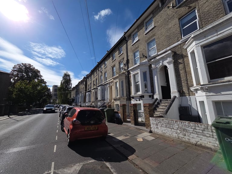 image for 1bed Flat | Shared Garden | Unfurnished|Excellent Location | Shared Garden|Available Now