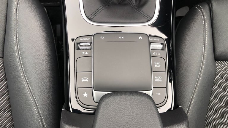 2022 Mercedes-Benz A-Class A 180 SE Hatchback Hatchback Manual