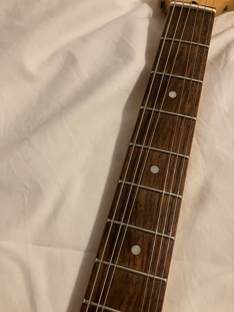 2006 Squier Affinity Stratocaster, Black & Gold Hardware