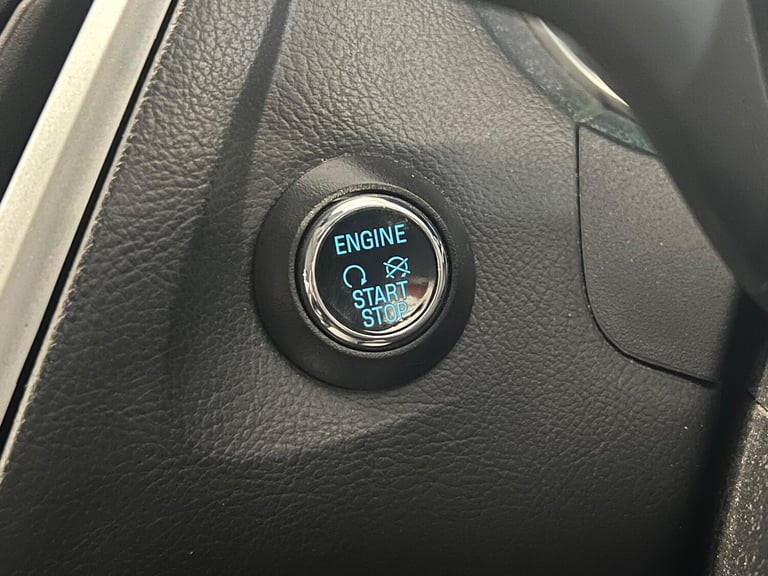 2014 Ford Focus 1.0T EcoBoost Zetec S Euro 5 (s/s) 5dr HATCHBACK Petrol Manual