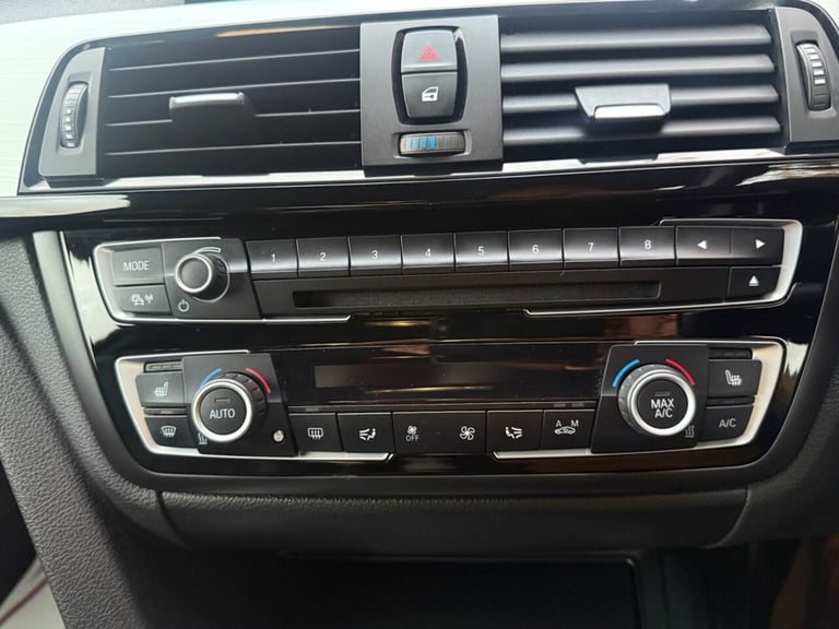 2015 BMW 4 Series 420i xDrive M Sport 2dr COUPE PETROL Manual