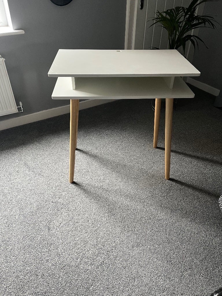 Habitat Cato White Desk with solid wood legs | in Sunderland, Tyne and Wear  | Gumtree
