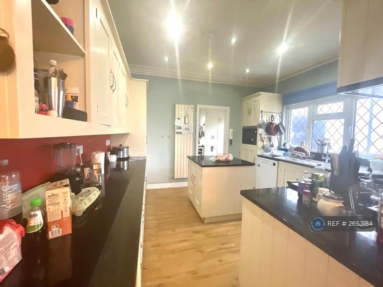 1 bedroom in Gloucester Road North, Bristol, BS7 (#2653184)