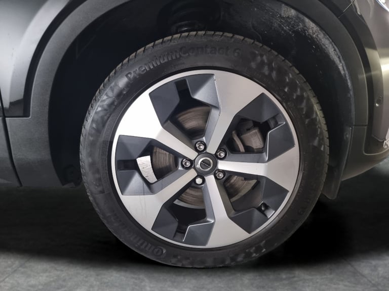 2022 Volvo XC40 2.0 B4 MHEV Ultimate SUV 5dr Petrol Hybrid DCT Auto Euro 6 (s/s) (197 ps) - Suv H...
