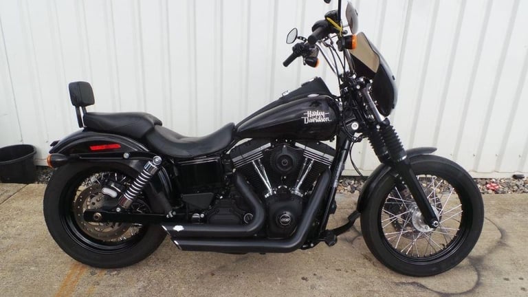 2015 Harley Davidson Dyna Street Bob FXDB 103 STREET BOB 1690 Custom Cruiser 