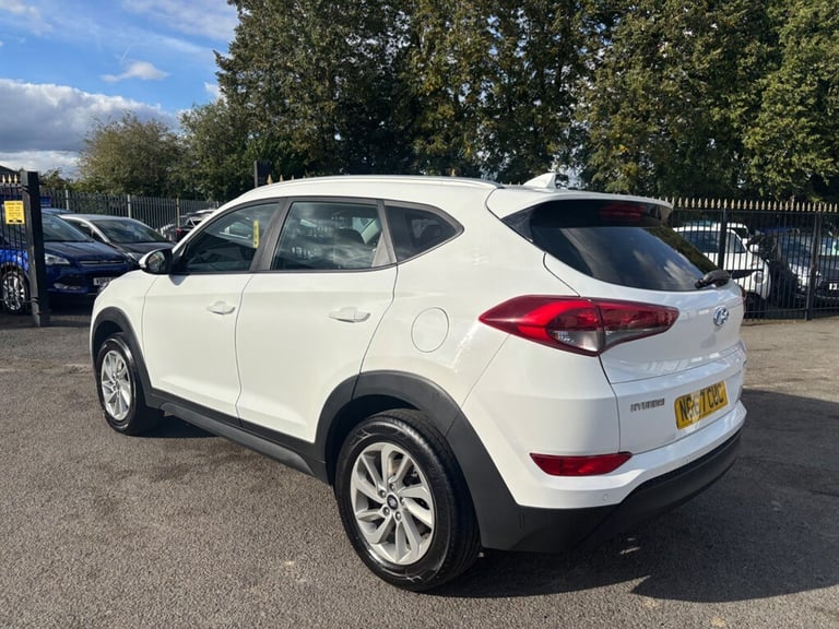 2018 Hyundai TUCSON 1.6 GDi Blue Drive SE Nav 5dr 2WD ESTATE PETROL Manual