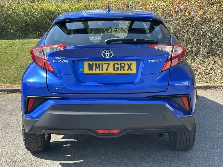 2017 Toyota C-HR 1.8 VVT-h Icon SUV 5dr Petrol Hybrid CVT Euro 6 (s/s) (122 ps) HATCHBACK PETROL/...