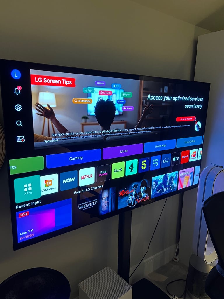 LG OLED65C24LA 65" Smart 4K Ultra HD HDR OLED TV