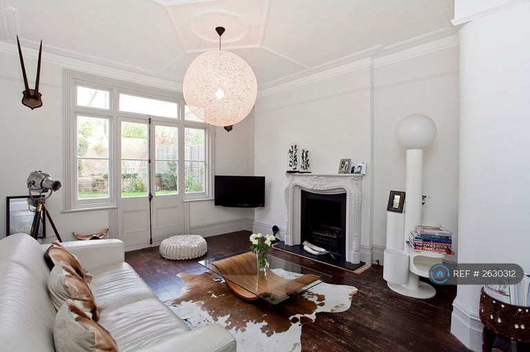 image for 4 bedroom house in Gleneldon Road, London, SW16 (4 bed) (#2630312)