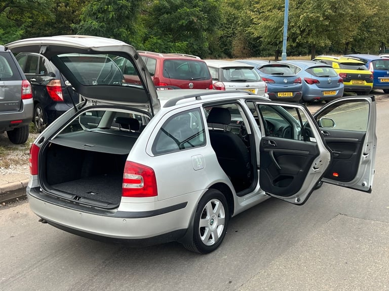 2007 Skoda Octavia 1.9 TDI PD Elegance 5dr DSG ESTATE Diesel Automatic