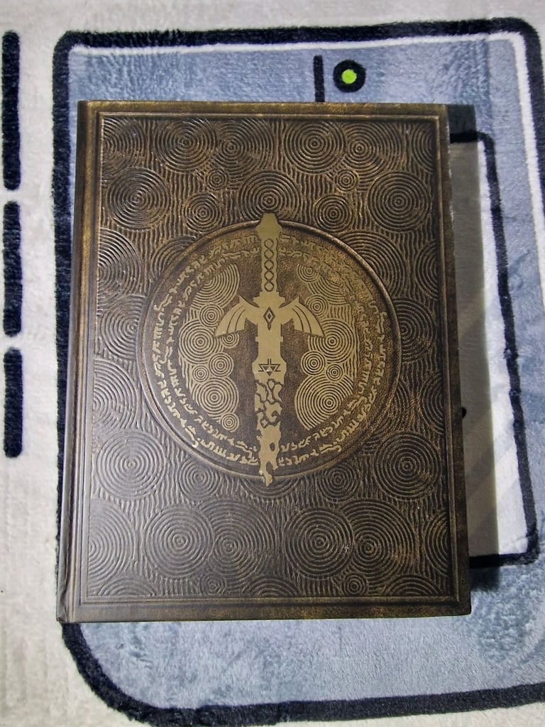 The Legend of Zelda Tear of the Kingdom  collectors edition