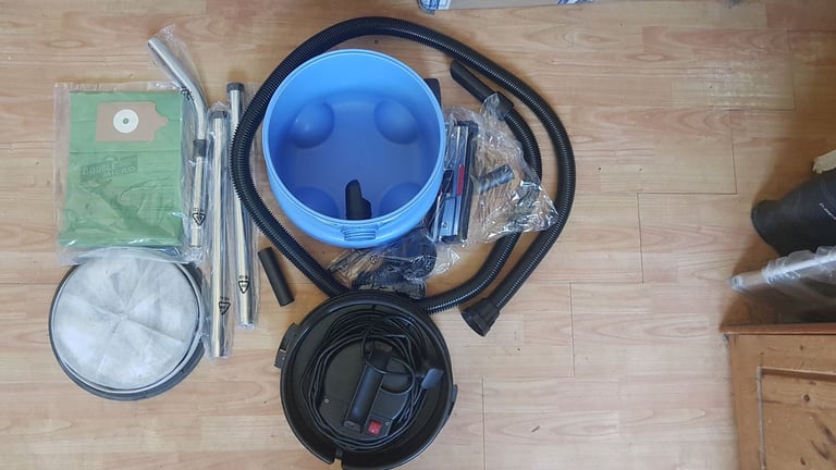 henry numatic nvh 200-2 Corded Cylinder Vacuum 1 speed new 3 Metre Hose new Brushes n