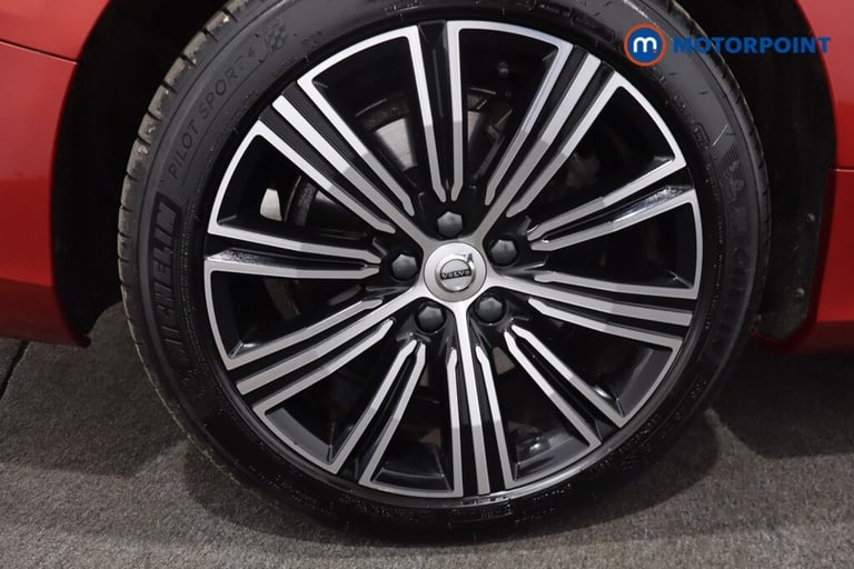 2021 Volvo V60 2.0 T6 Recharge PHEV Inscription 5dr AWD Auto ESTATE PETROL/ELECTRIC Automatic