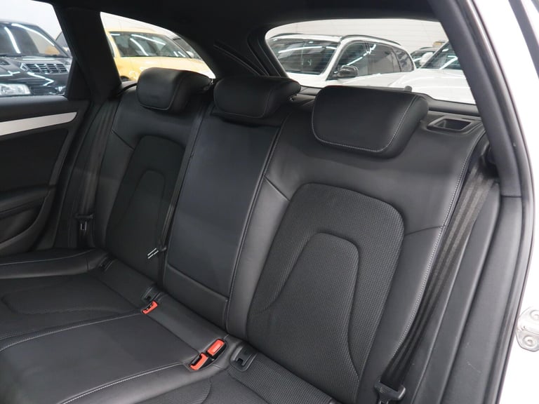 2013 Audi A4 Avant 2.0 TFSI S line Estate 5dr Multitronic ESTATE Petrol Automatic