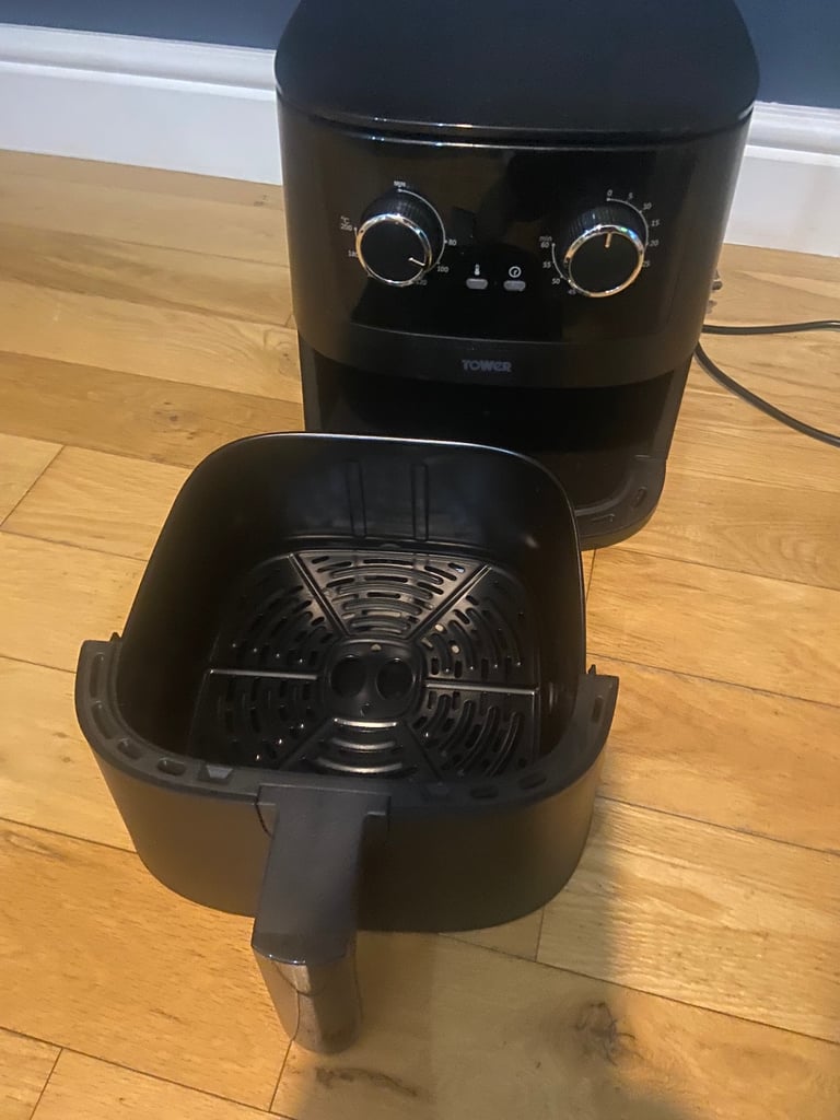 Black Tower Airfryer