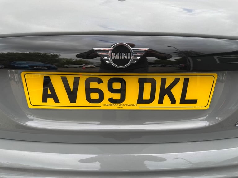 2019 MINI Hatch 1.5 Cooper Sport Hatchback 3dr Petrol Manual Euro 6 (s/s) (136 ps) HATCHBACK Petr...